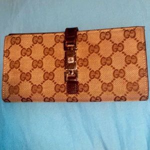 Gucci vintage wallet